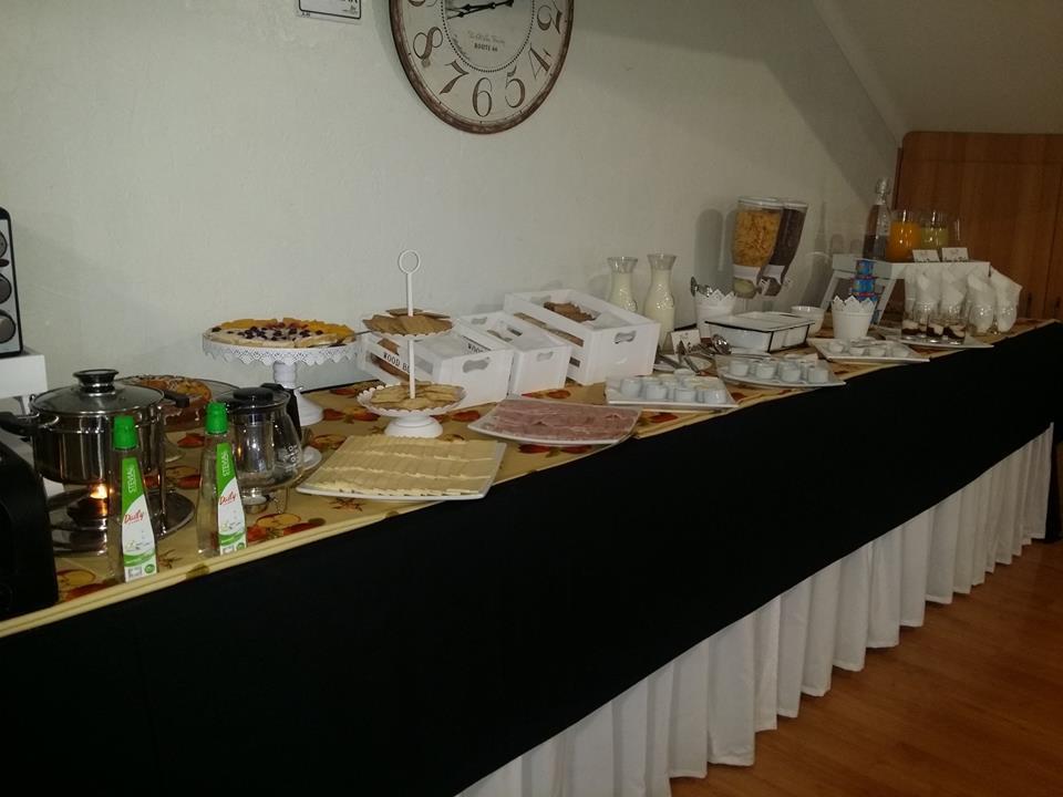 Hotel Dikran Los Ángeles Екстериор снимка